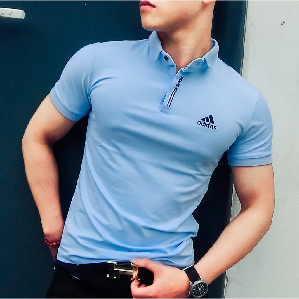 Ao Thun Nam Adidas Cổ Bẻ Với Phần Vai Phối Viền Va 3 Sọc Dọc