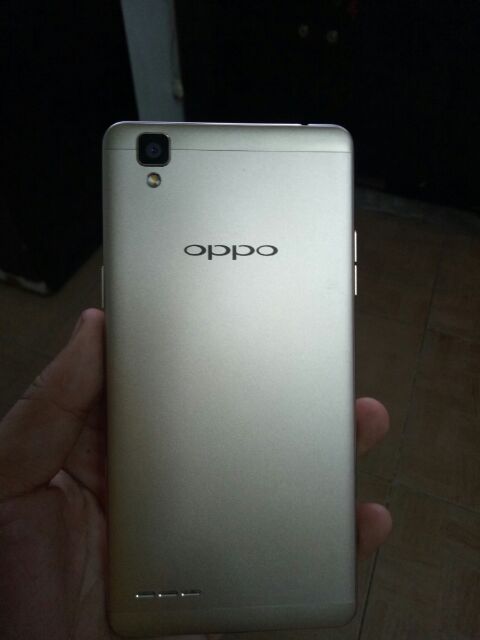 Điện thoại oppo F1