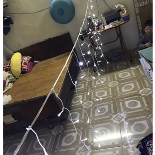 Led Mành Nháy Rủ 12M 60 Sợi Màu Trắng,Đèn Nháy Led Thả Mành Rủ. - Giá Sốc