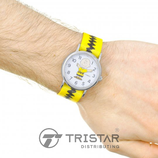 Đồng hồ Unisex Nam Nữ Timex Weekender Yellow 38mm TW2R41100 Dây Vải - Chính Hãng