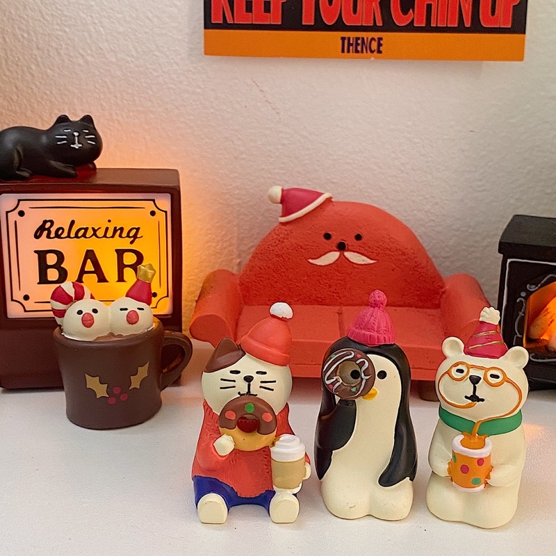 Mô hình mèo chủ đề Noel