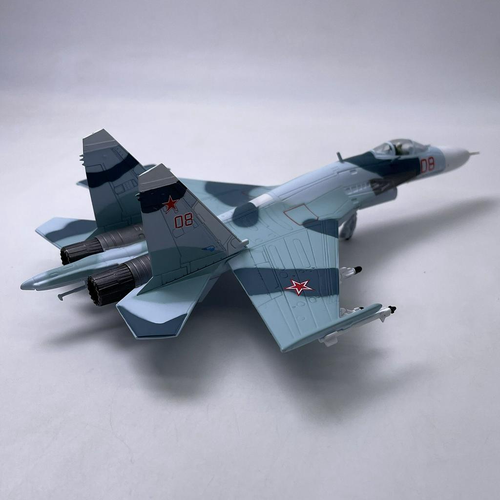 Mô hình máy bay chiến đấu Sukhoi Su-27 Tỉ Lệ 1: 100 với thiết kế sáng tạo