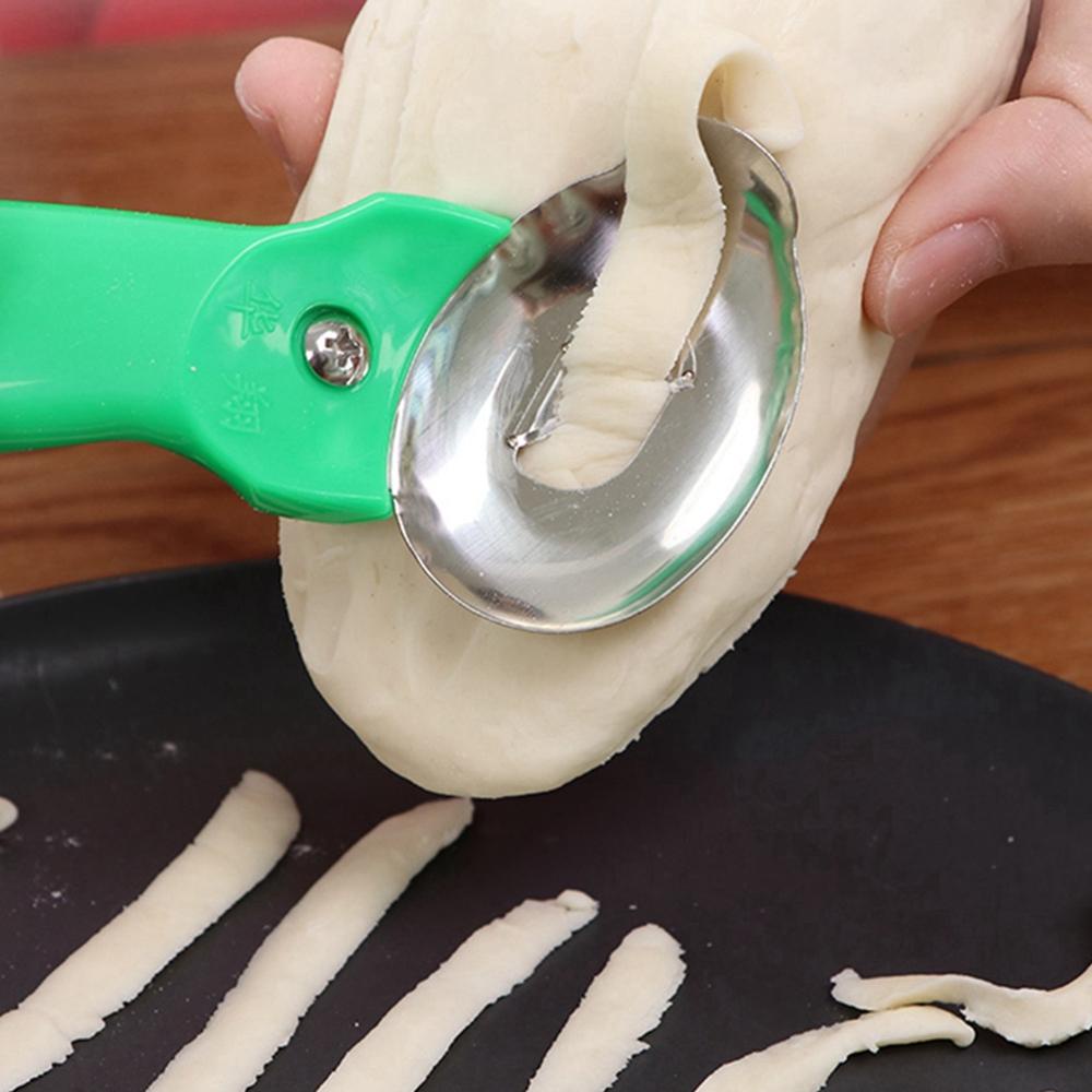 YIYU Dụng Cụ Cắt Sợi Mì Bằng Thép Không Gỉ