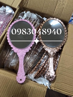Gương cầm tay công chúa