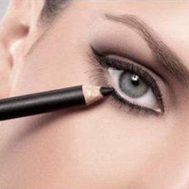 Chì kẻ mí trong Catrice Kohl Kajal trắng| đen | BigBuy360 - bigbuy360.vn