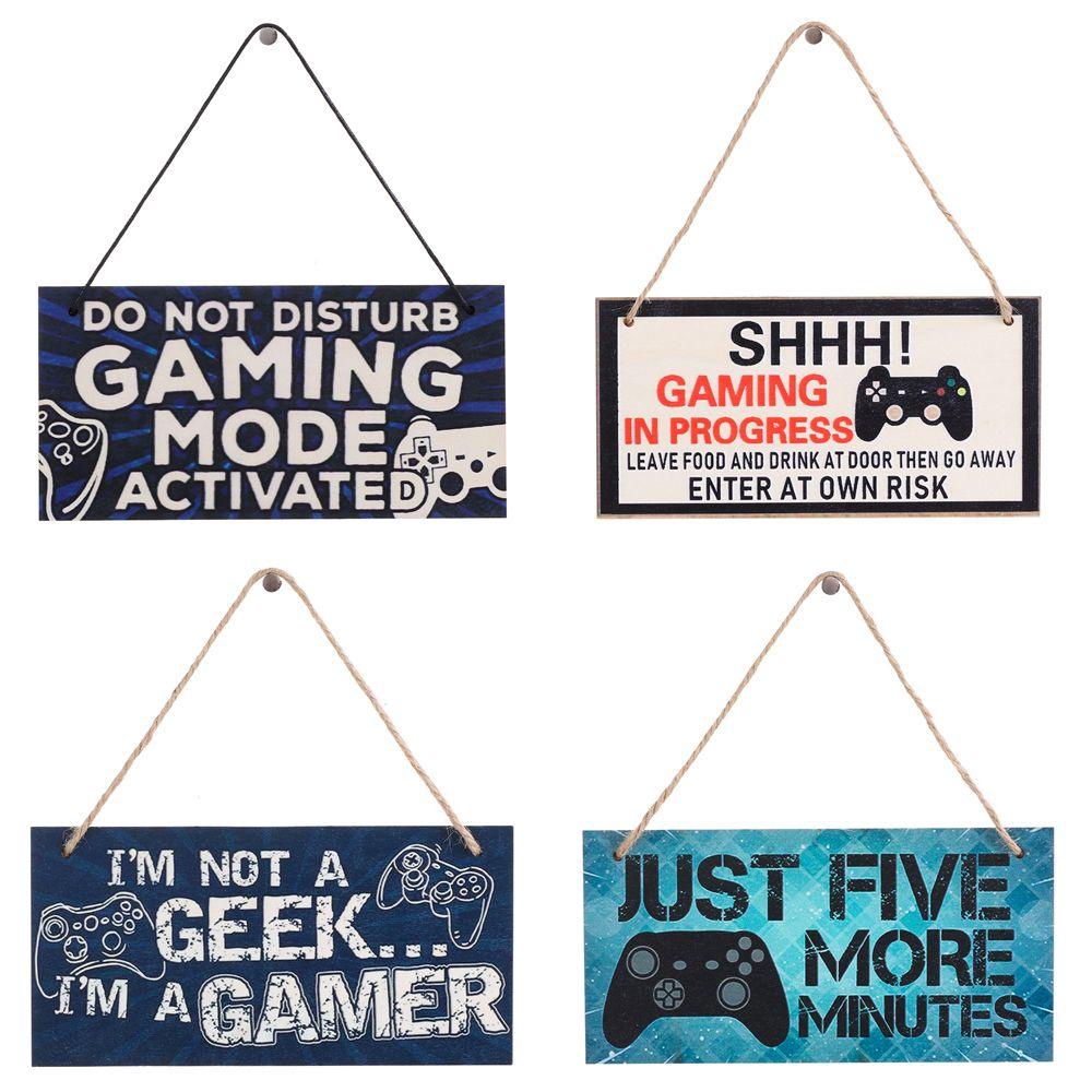 Biển Hiệu Treo Cửa Làm Việc Chơi Game PATRICIA Vui Nhộn