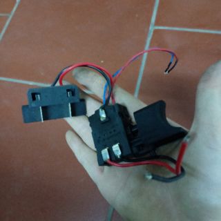 Công tắc máy khoan dùng pin