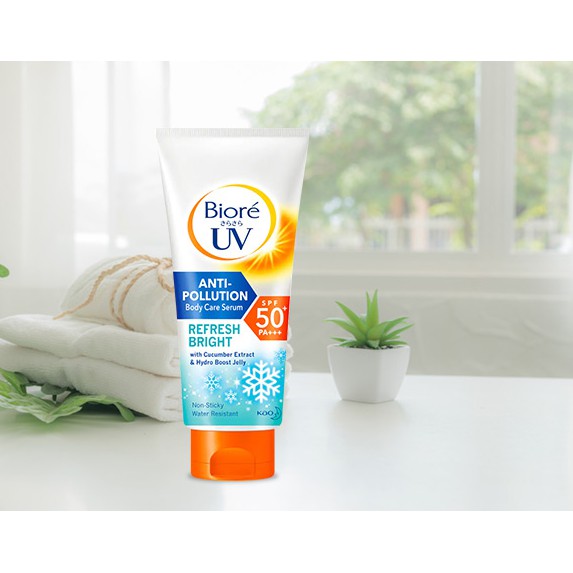 Serum Chống nắng dưỡng thể DƯỠNG ẨM  (Dòng Serum Moist) Biore tuýp lớn 150ml