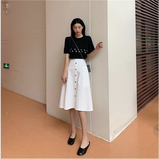 Chân váy tầng Ullzang trắng cúc đen