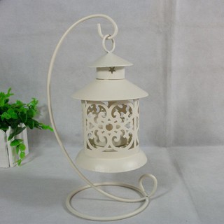 Unique shape iron candle holder