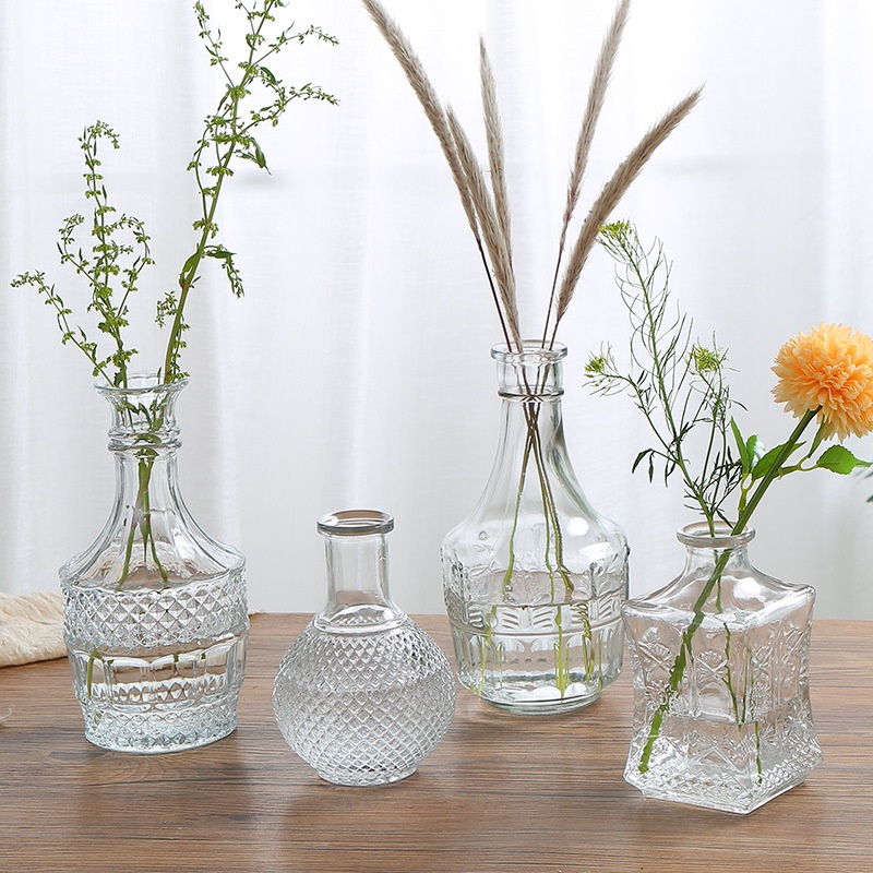 Lọ hoa thủy tinh phong cách Bắc Âu, lọ hoa vintage giúp Decor góc nhỏ cho ngôi nhà xinh xắn (Mẫu bất kỳ/ không chọn mẫu)
