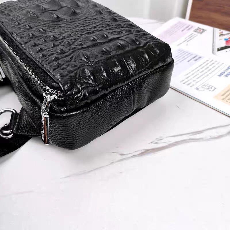 Túi đeo chéo nam da bò thật dập vân cá sấu cao cấp khoá kim loại cao cấp Windy.com