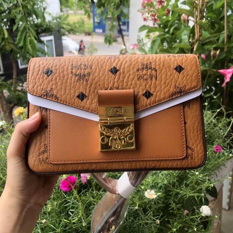 Túi mcm mẫu mới nhất 2021