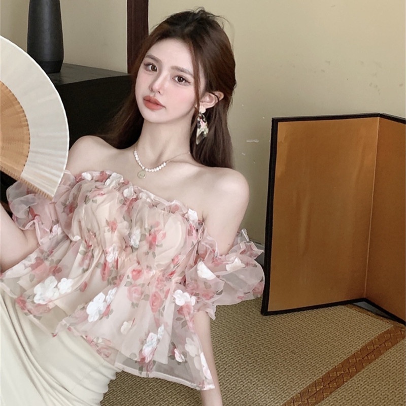 Áo Tay Ngắn Hoạ Tiết Hoa Thiết Kế Hợp Thời Trang Cho Nữ