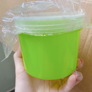 Hủ nhựa đựng kem màu xanh lá 500g