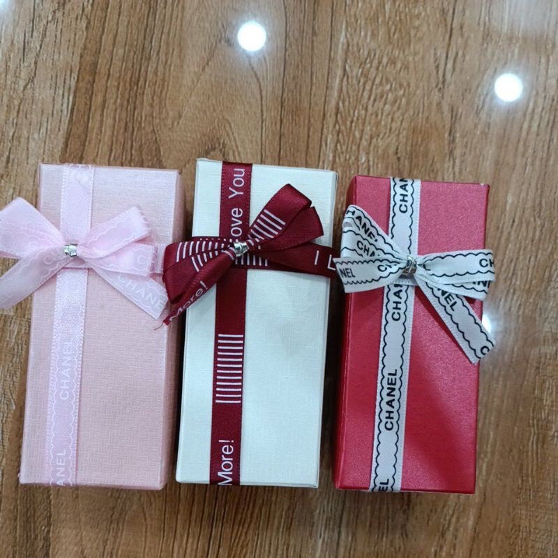 Hộp quà đựng son