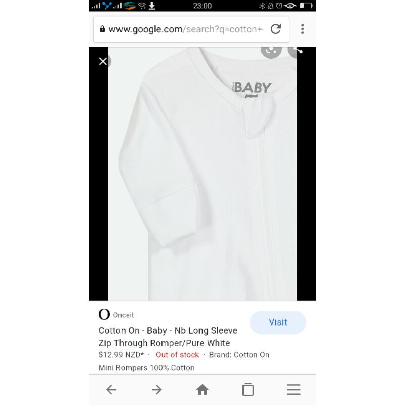 Body trắng trơn cho bé đi rửa tội