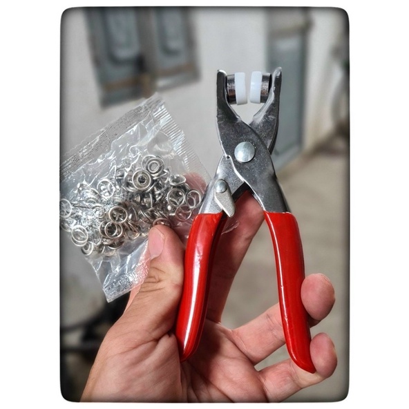 kìm bấm cúc tiện ích