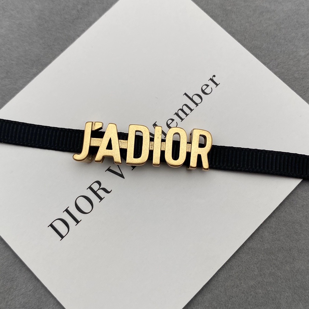 Vòng cổ Mặt Chữ Dior Thời Trang Thanh Lịch Đáng Yêu Chất Lượng Cao