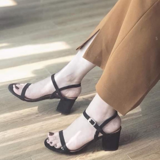 Sandal gót 5p
