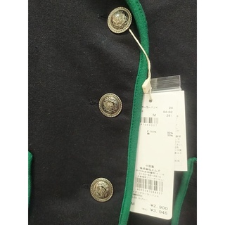 áo khoác cổ vest dáng ngắn