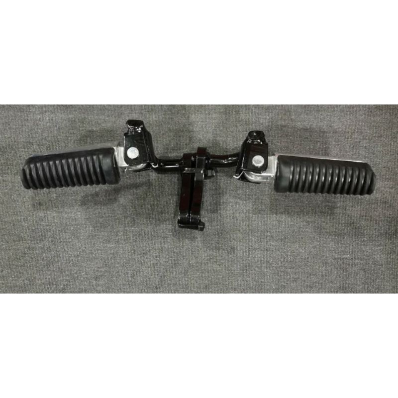 Gác chân trước kiểu Exciter gắn cho xe Satria Fi