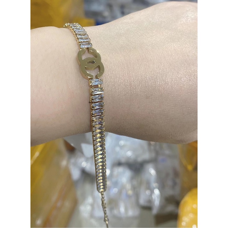 Lắc Tay  Đính Đá Zircon Nhân Tạo Titan Ko Đen TT 4398