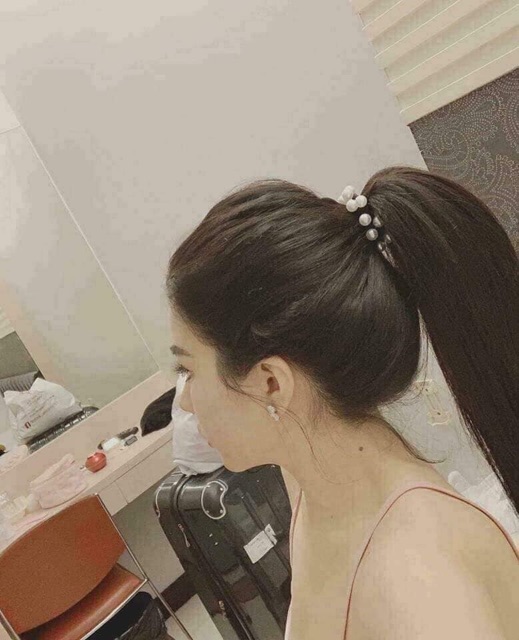 Chun buộc tóc đính hạt giả ngọc