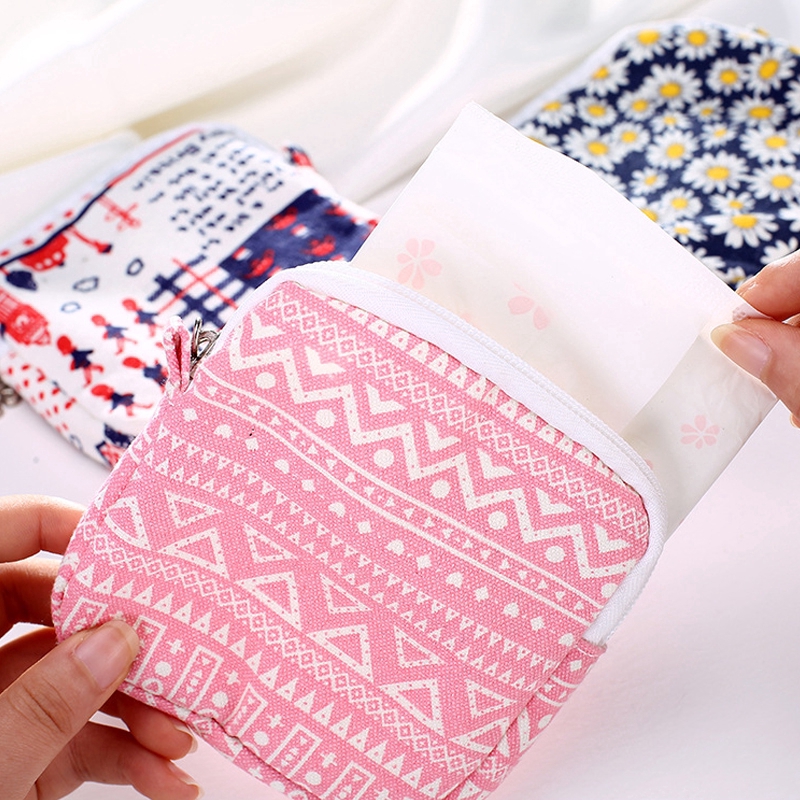 [Mã FASHIONCB264 giảm 10K đơn bất kỳ] Túi Đựng Băng Vệ Sinh / Khăn Giấy In Họa Tiết Xinh Xắn Đa Năng Tiện Dụng Cho Nữ