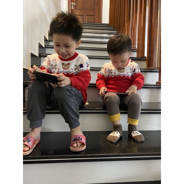 Áo Len Gấu Cho Bé Trai Bé Gái Size 1-6 tuổi, Áo Len Mặc Tết
