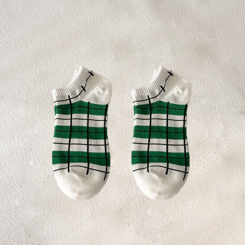 Vớ Ngắn Mỏng Màu Xanh Lá Dễ Thương Phong Cách Nhật Bản Thời Trang Mùa Hè Cho Nữ