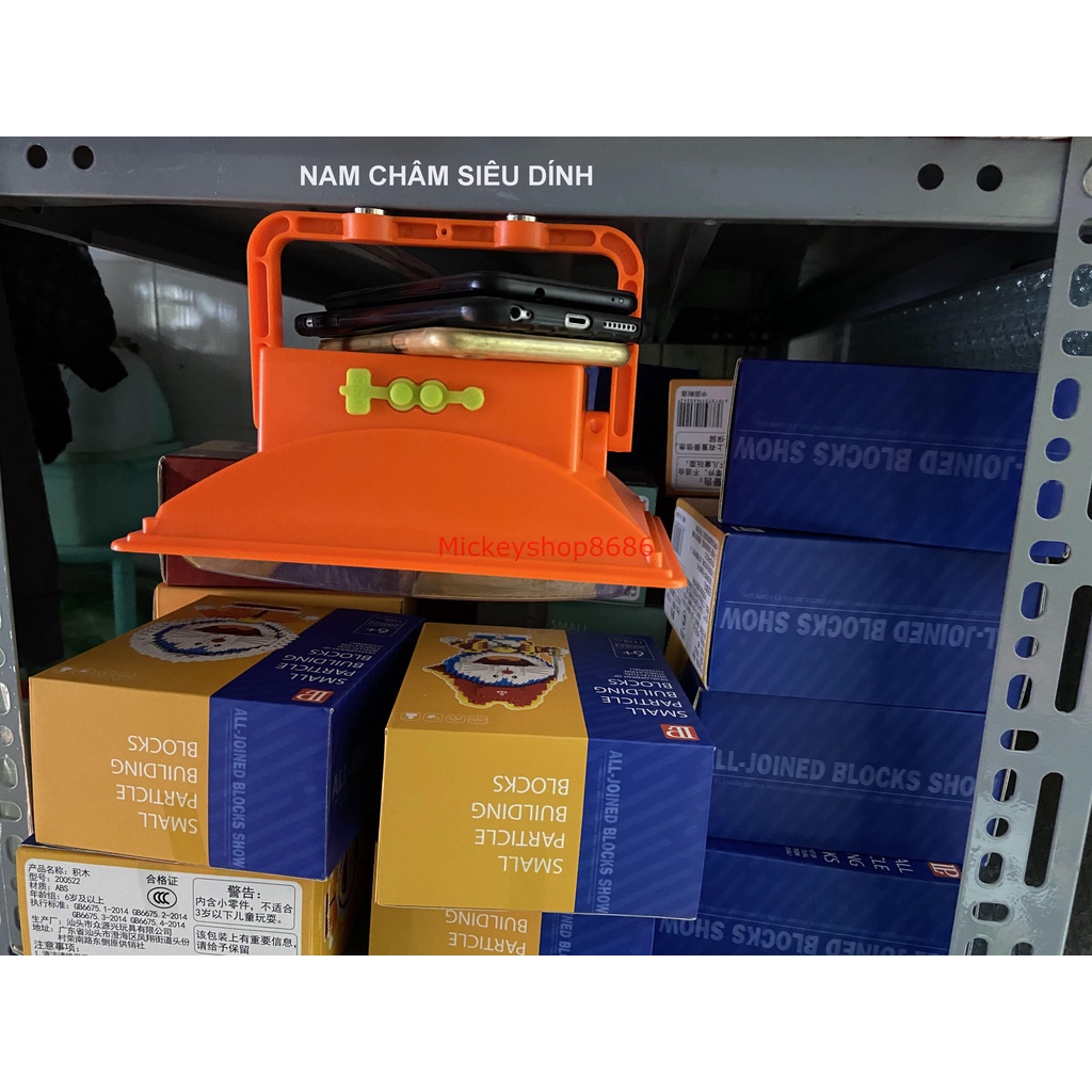 Đèn tích điện năng lượng mặt trời YUXING 878A siêu sáng 300w 3 chế độ sáng có cổng usb sạc điện thoại tặng kèm sạc