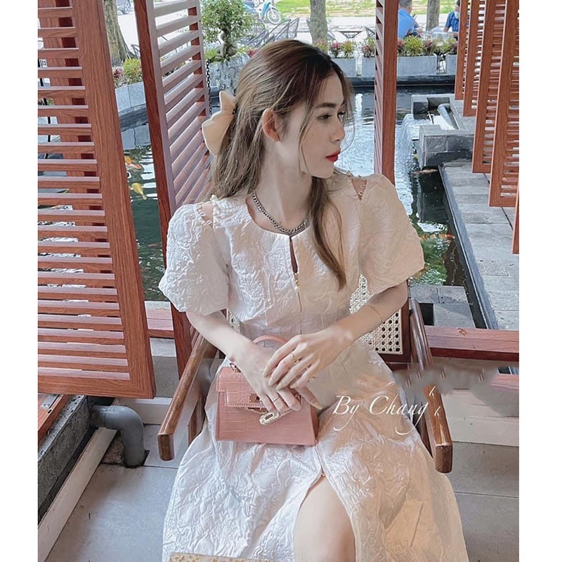 Váy Gấm Khoét Vai Dáng Xòe Ôm Eo Hàng Quảng Châu M05544
