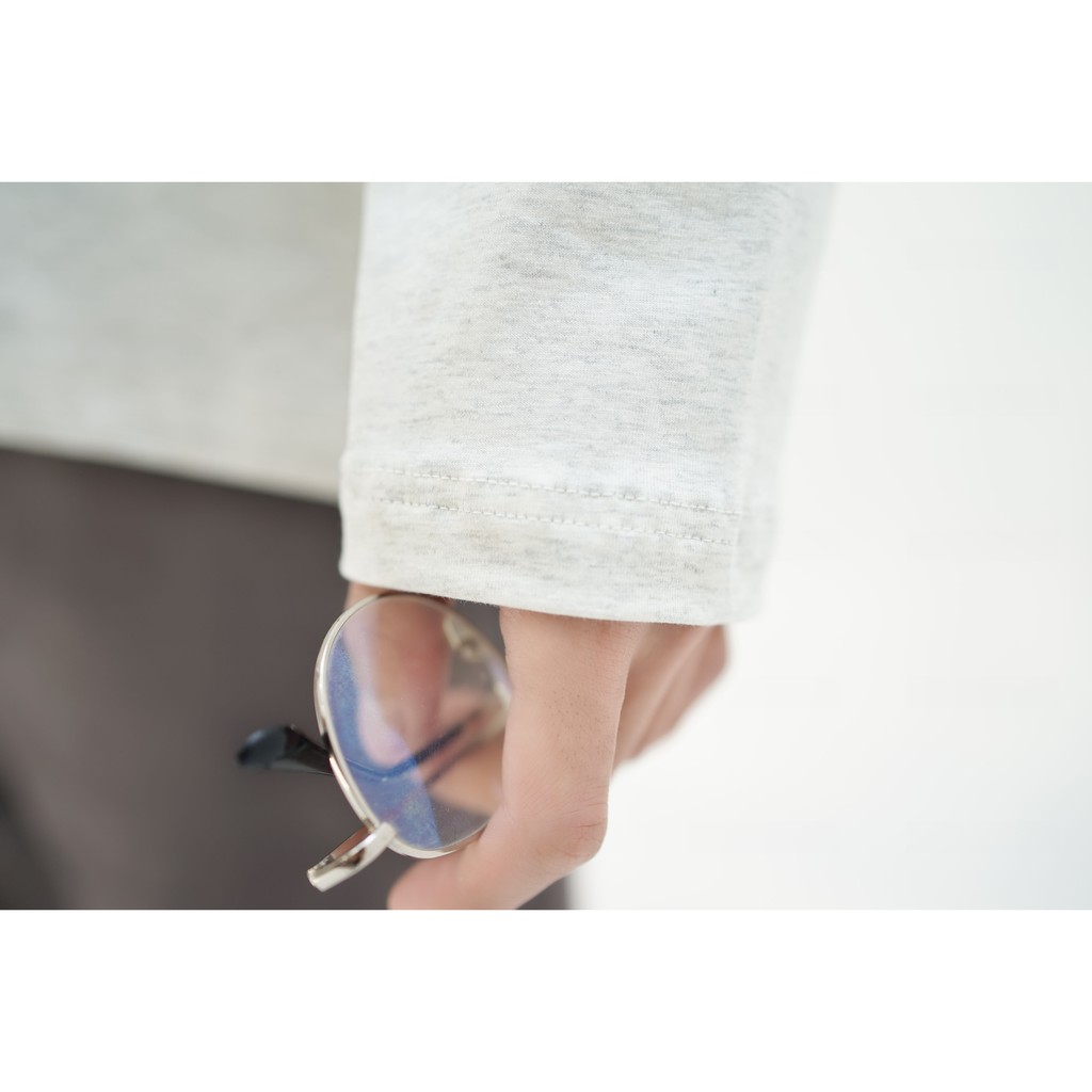 Áo thun dài tay 𝐂𝐚𝐬𝐮𝐚𝐥 𝐒𝐰𝐞𝐞𝐭𝐬𝐡𝐢𝐫𝐭 - By Toujours Studios | BigBuy360 - bigbuy360.vn