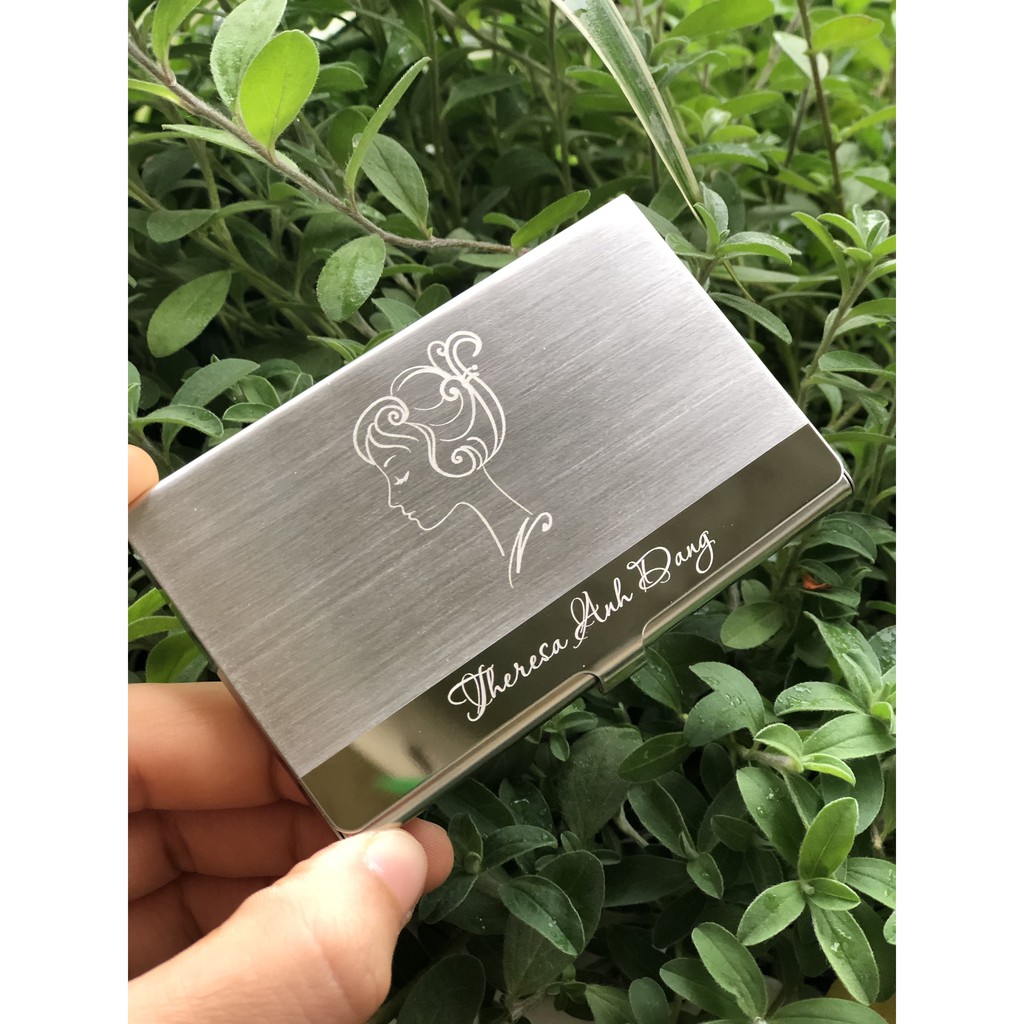 khắc tên hộp đựng card làm quà tặng lấy ngay ở hà nội