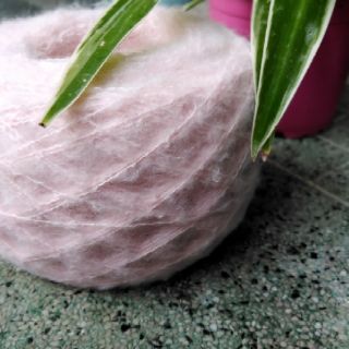 Mohair 22-34k/c/100g