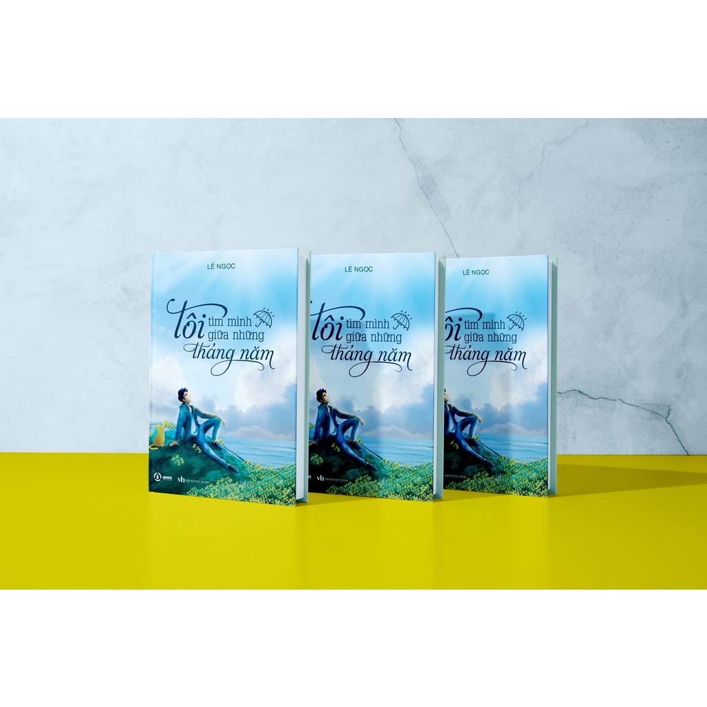 Sách - Tôi Tìm Mình Giữa Những Tháng Năm