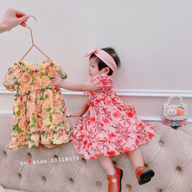 váy hoa bánh bèo cho bé