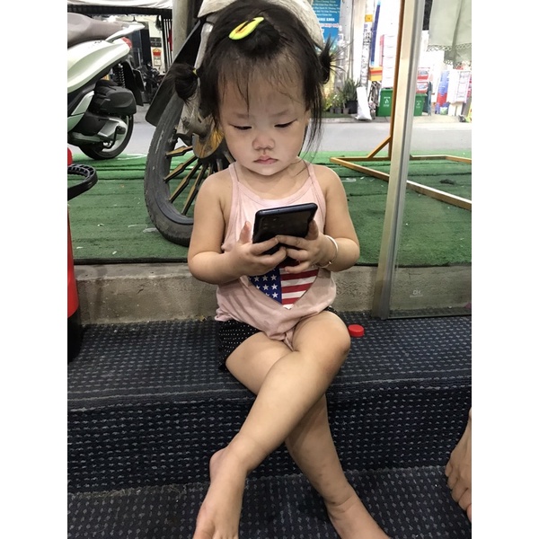 Chị tran thuy ngoc