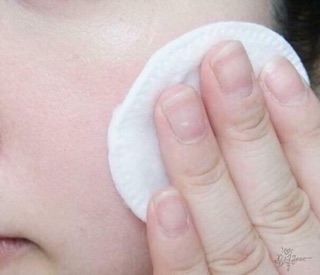 Bông tẩy trang Aura 150pcs