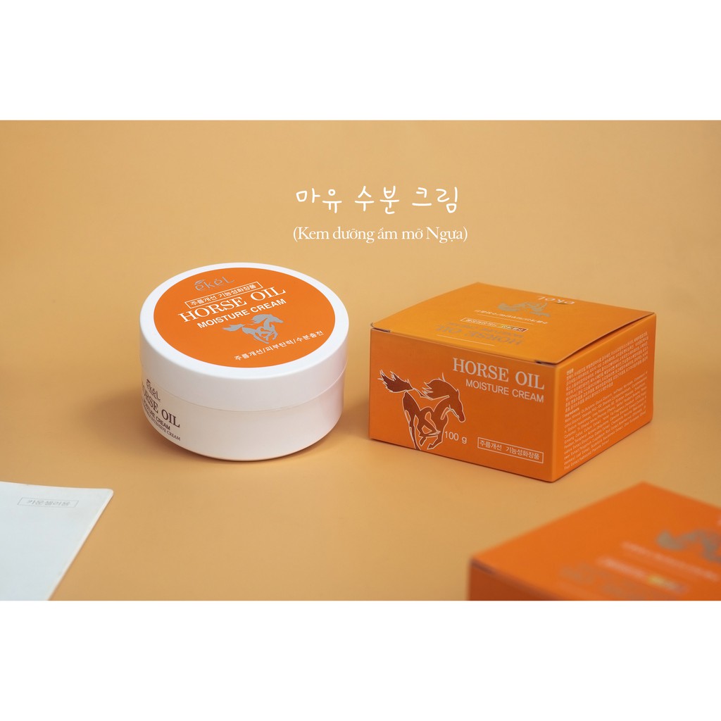 Kem dưỡng ẩm da tinh chất dầu ngựa Ekel Horse Oil Moisture Cream