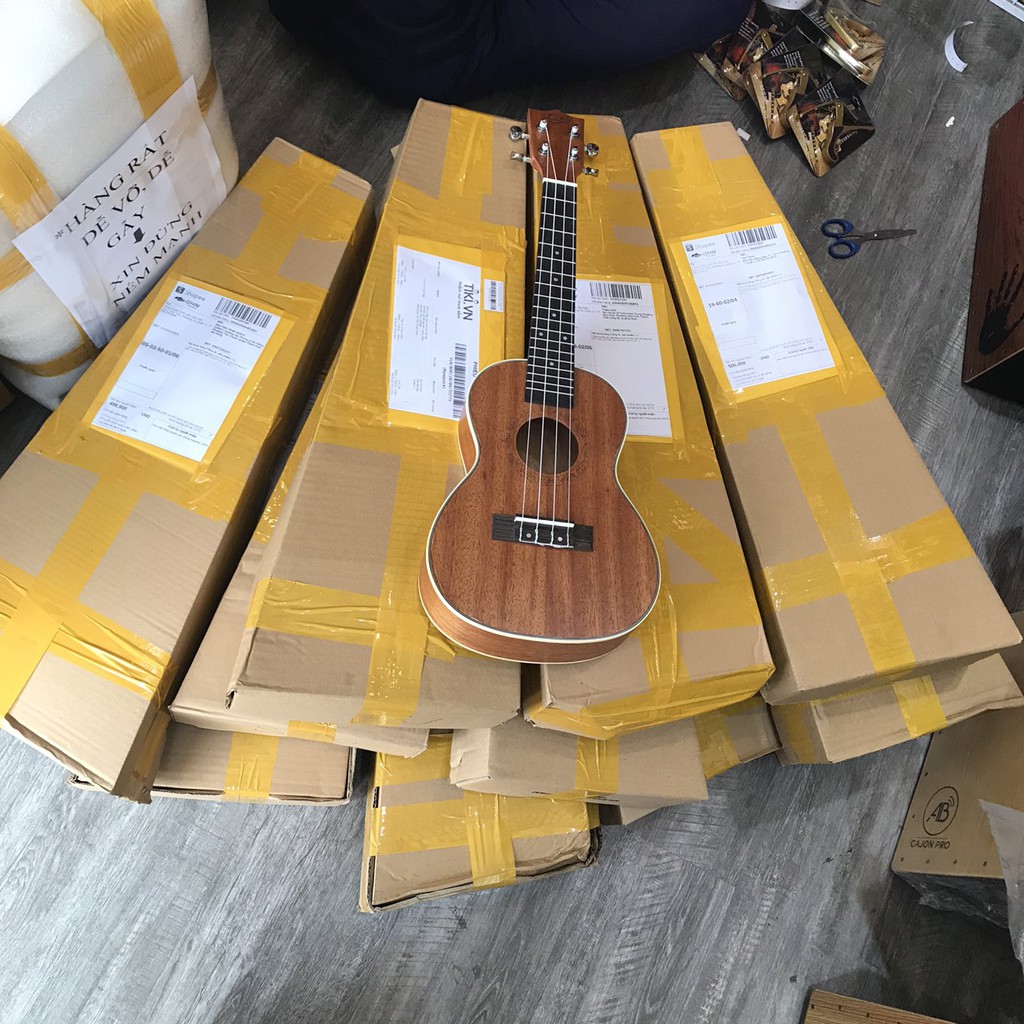 Đàn ukulele gỗ size concert (size 23) - tặng phụ kiện và 3 miếng stiker, bảo hành 1 năm - Nhiều mẫu dễ lựa chọn