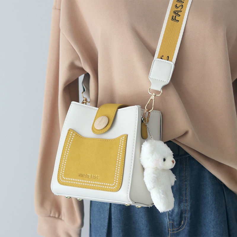 Túi Đeo Chéo Nhỏ Phong Cách Mới Dễ Phối Đồ Thời Trang Xuân Hè Cho Nữ