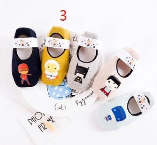 Set 5 đôi giầy tất chống trơn