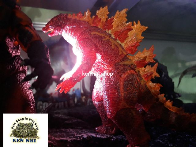 Mô hình đồ chơi khủng long burning Godzilla NECA 2019. .