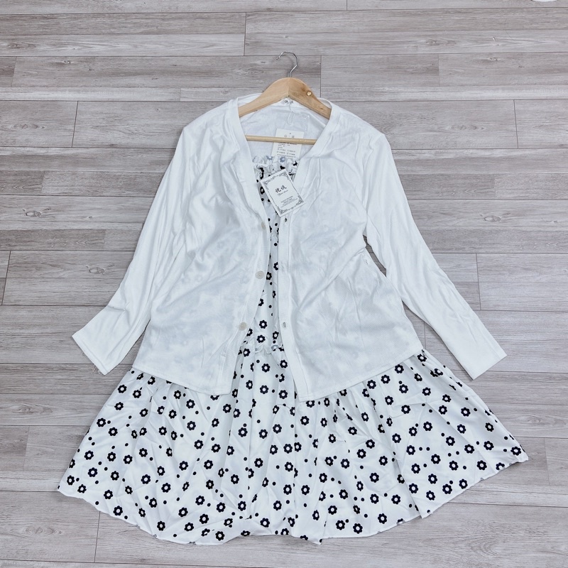 Set váy 2 Dây Hoa Nhí 2 lớp kèm áo khoác ngoài cardigan Set váy 2s áo cadigan