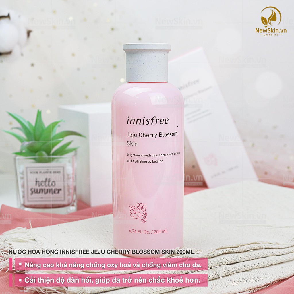 Nước Hoa Hồng Hoa Anh Đào Dưỡng Ẩm sáng da Innisfree Jeju Cherry Blossom Skin 200ml