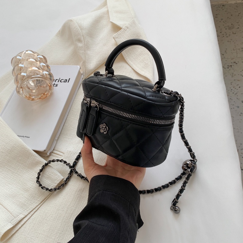 Túi Xách bucket Phối Dây Xích Thời Trang Thu Đông Mới