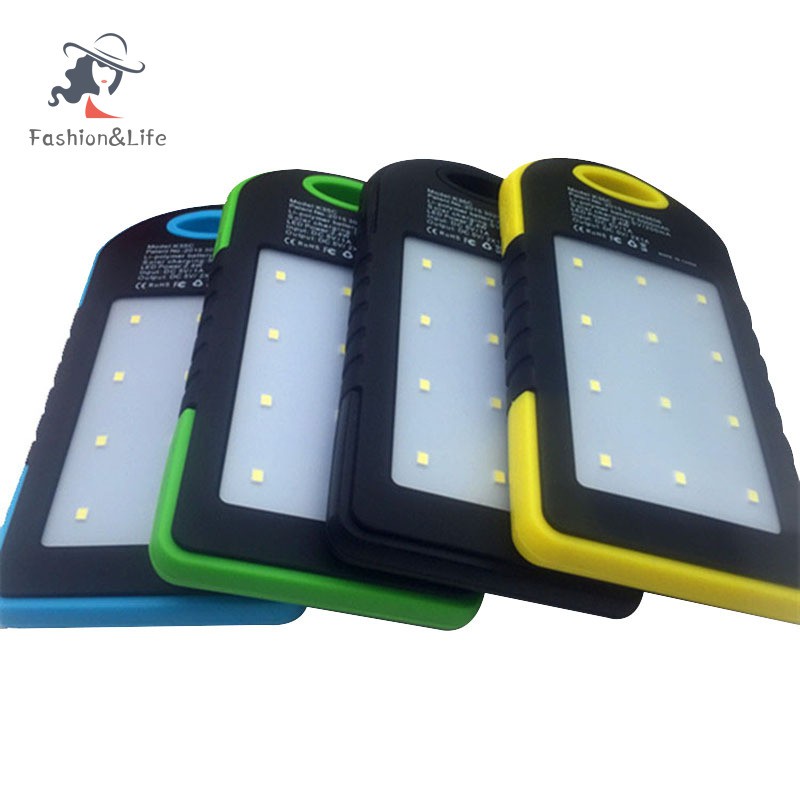 Cục Sạc Dự Phòng Sử Dụng Năng Lượng Mặt Trời Kèm 2 Cổng Usb