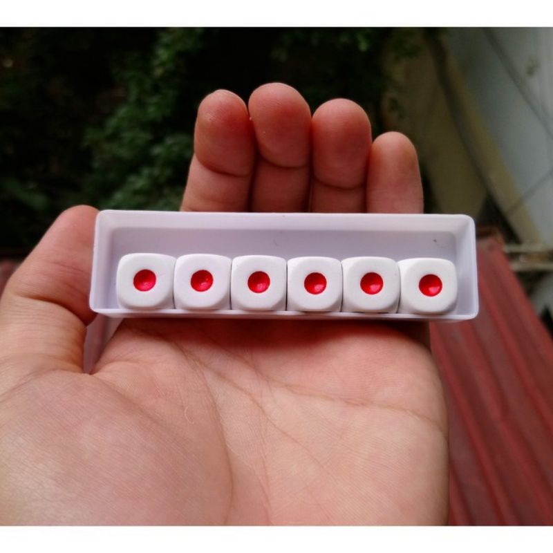 Đồ chơi ảo thuật, dụng cụ ảo thuật hộp xí ngầu ma thuật
